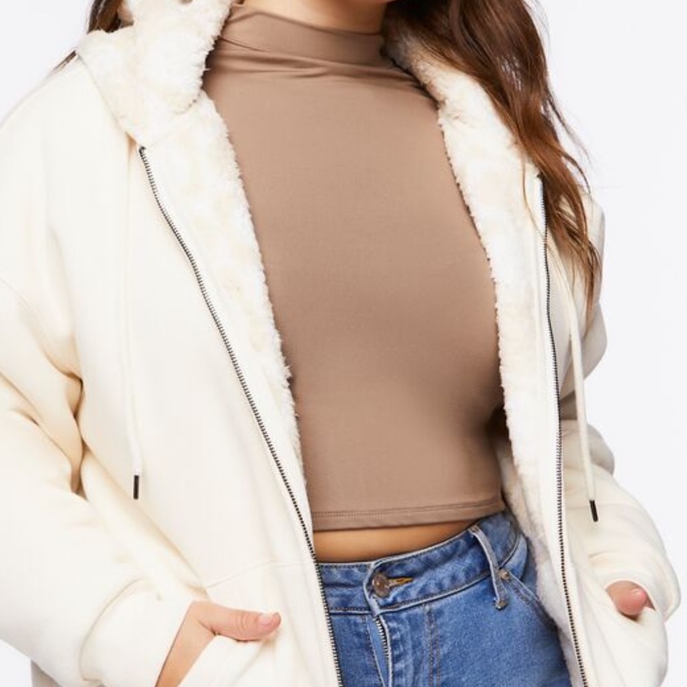 Forever 21 plus size cream fleece hoodie sweatshirt jacket. NWOT. Size 0x.